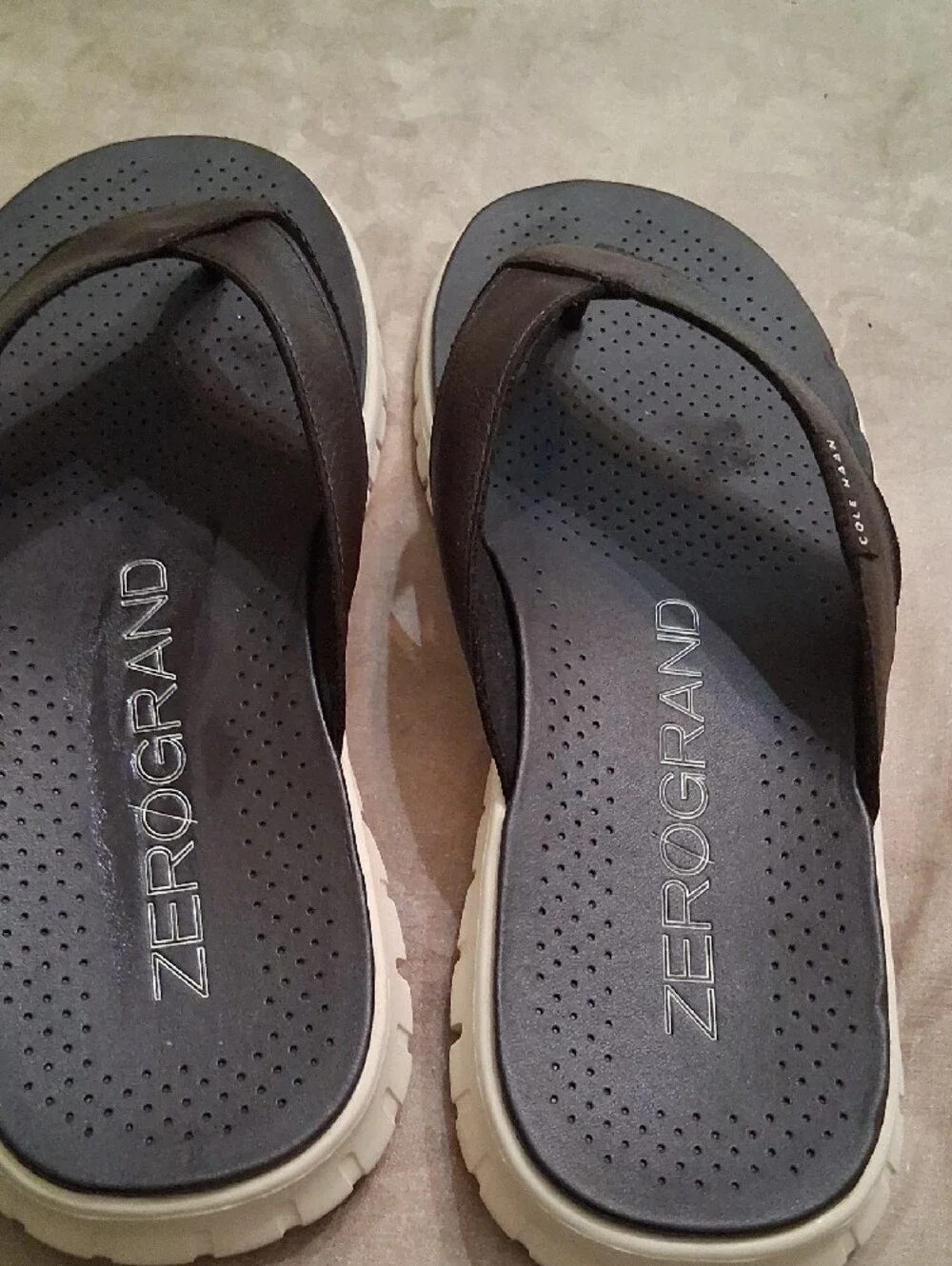 Cole Haan Men’s Dark Brown Leather Thong Sandals